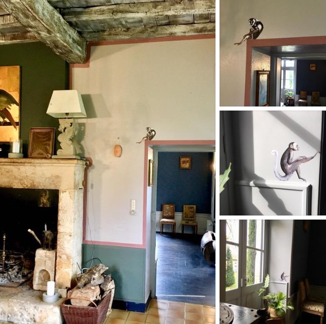 des stickers singe partout dans la maison